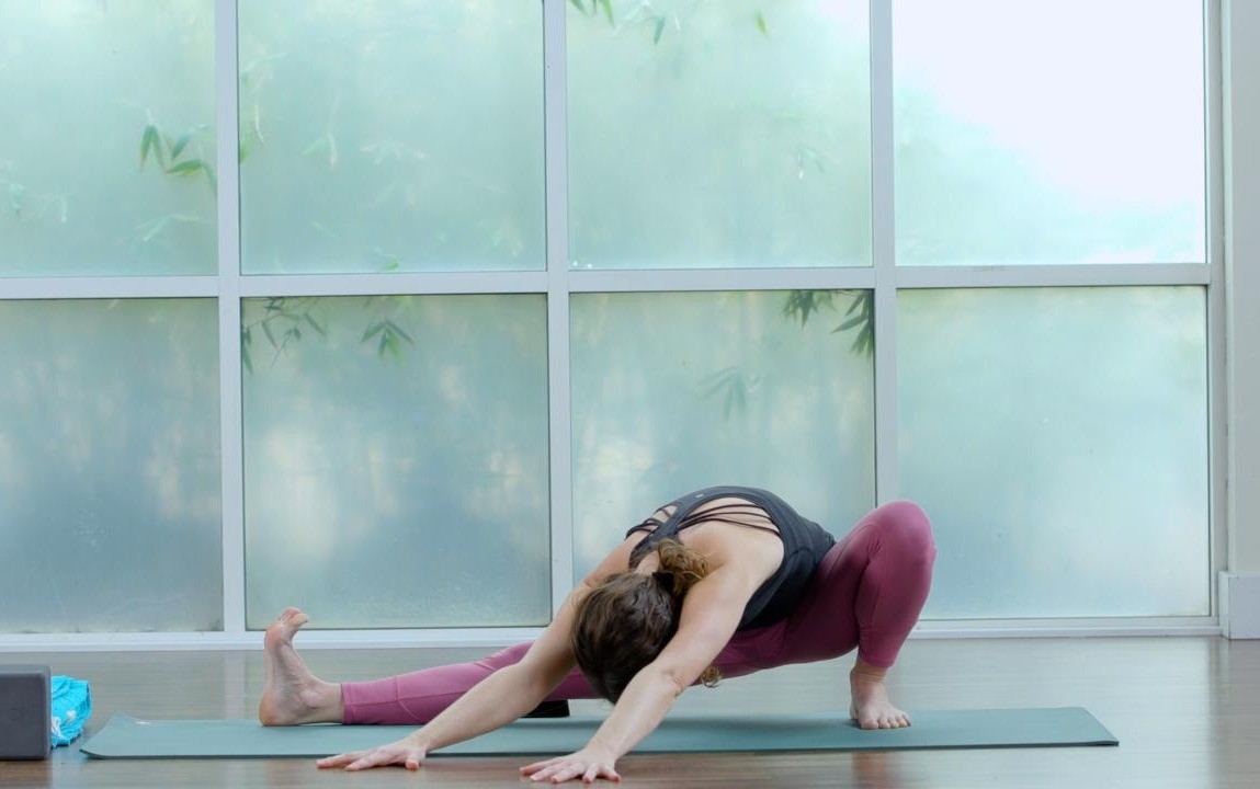 Open Hips to Eight-Angle Pose