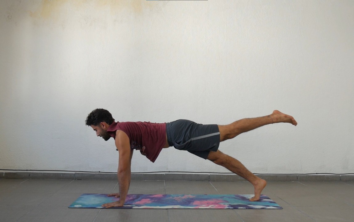 Vinyasa: Pecho, Core y Brazos