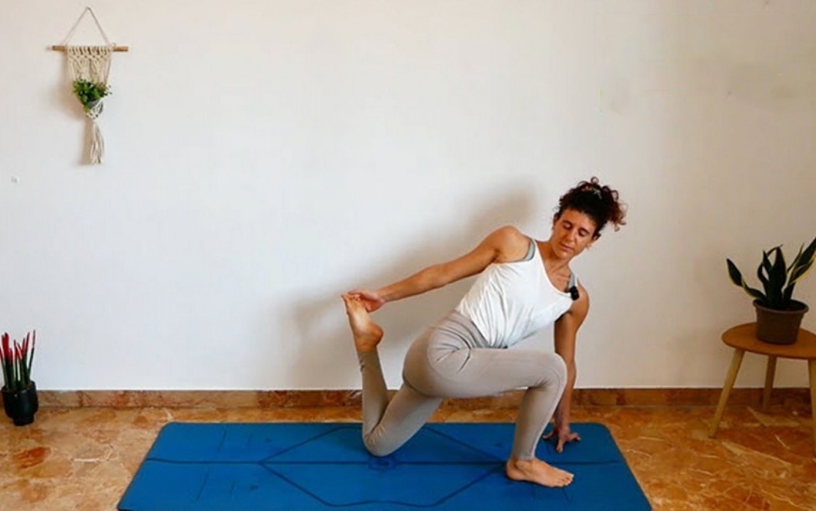 Yoga Rilassante per Mente e Corpo